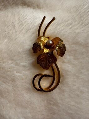 Vintage Brooch